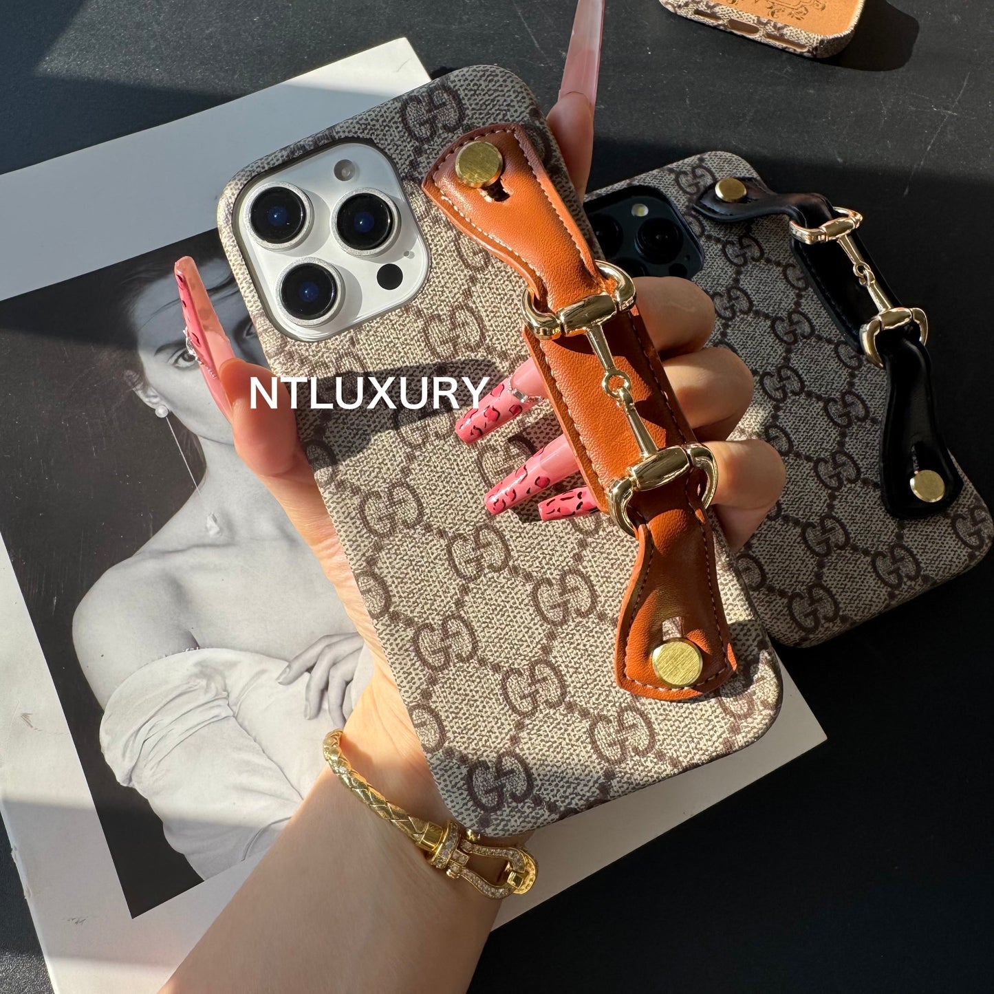 Do Yourself Waistband Design For iPhone
