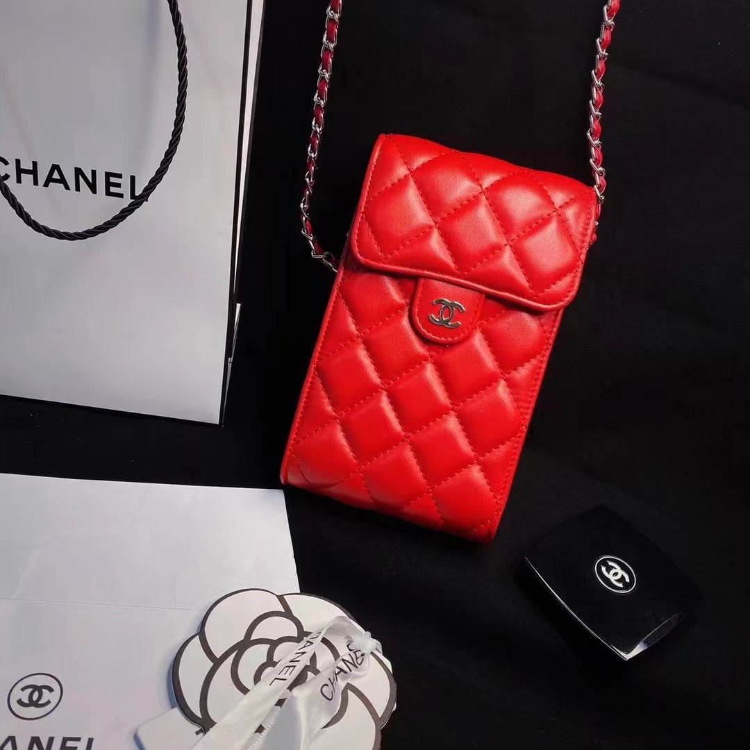 Classic Diamond Plaid Phone Bag