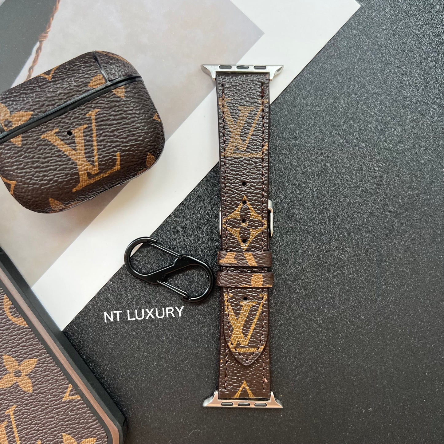 Traditional Touch Airpods Case (Love)