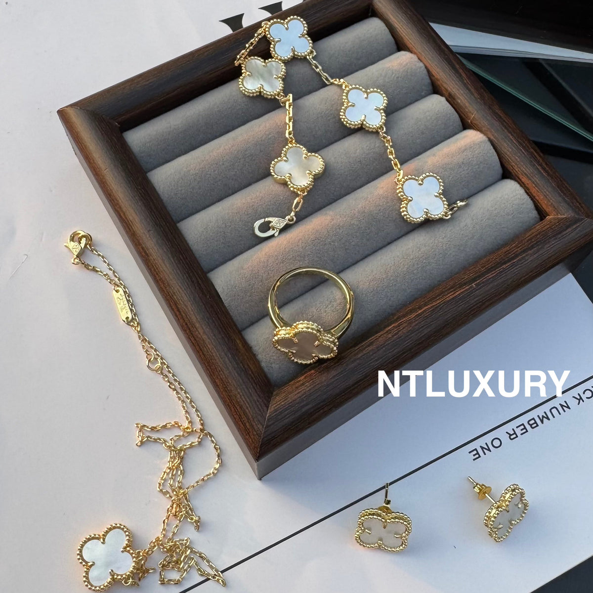 Leaves Gold Designs 4 Set (Earrings+Ring+Bracelet +Necklace) - White Shell