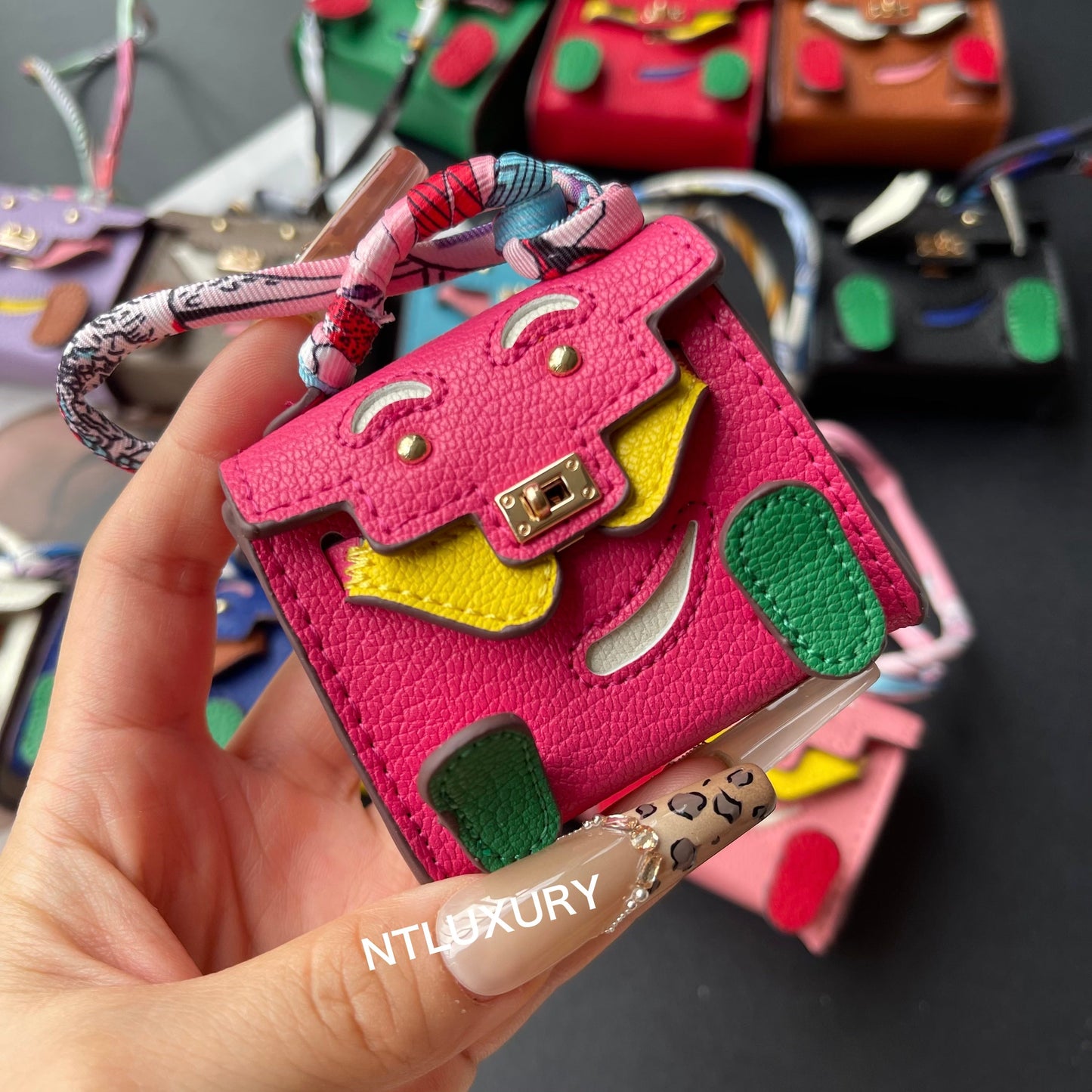 Cute Doll Minimum Cute Pendant (Magenta)