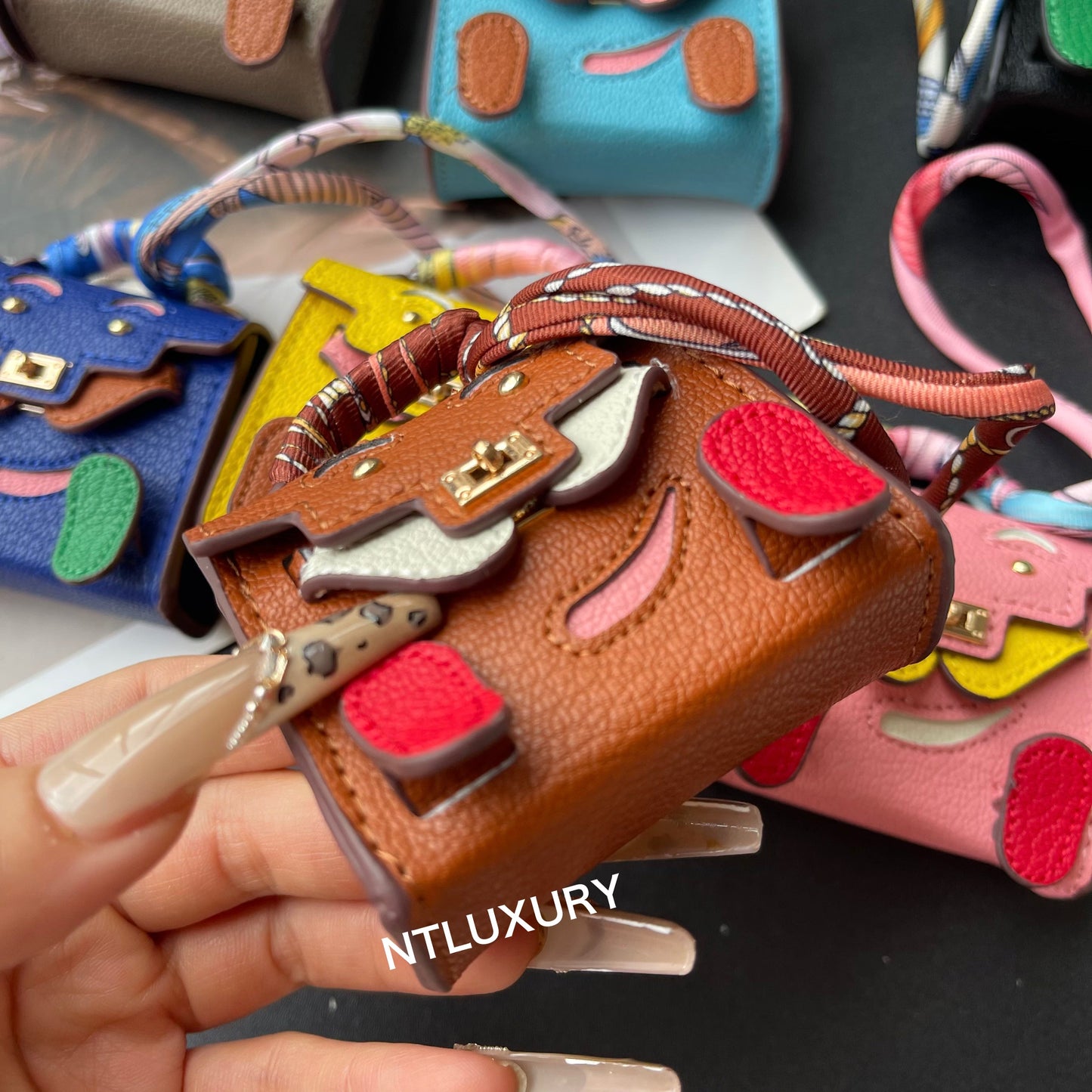 Cute Doll Minimum Cute Pendant (Brown)