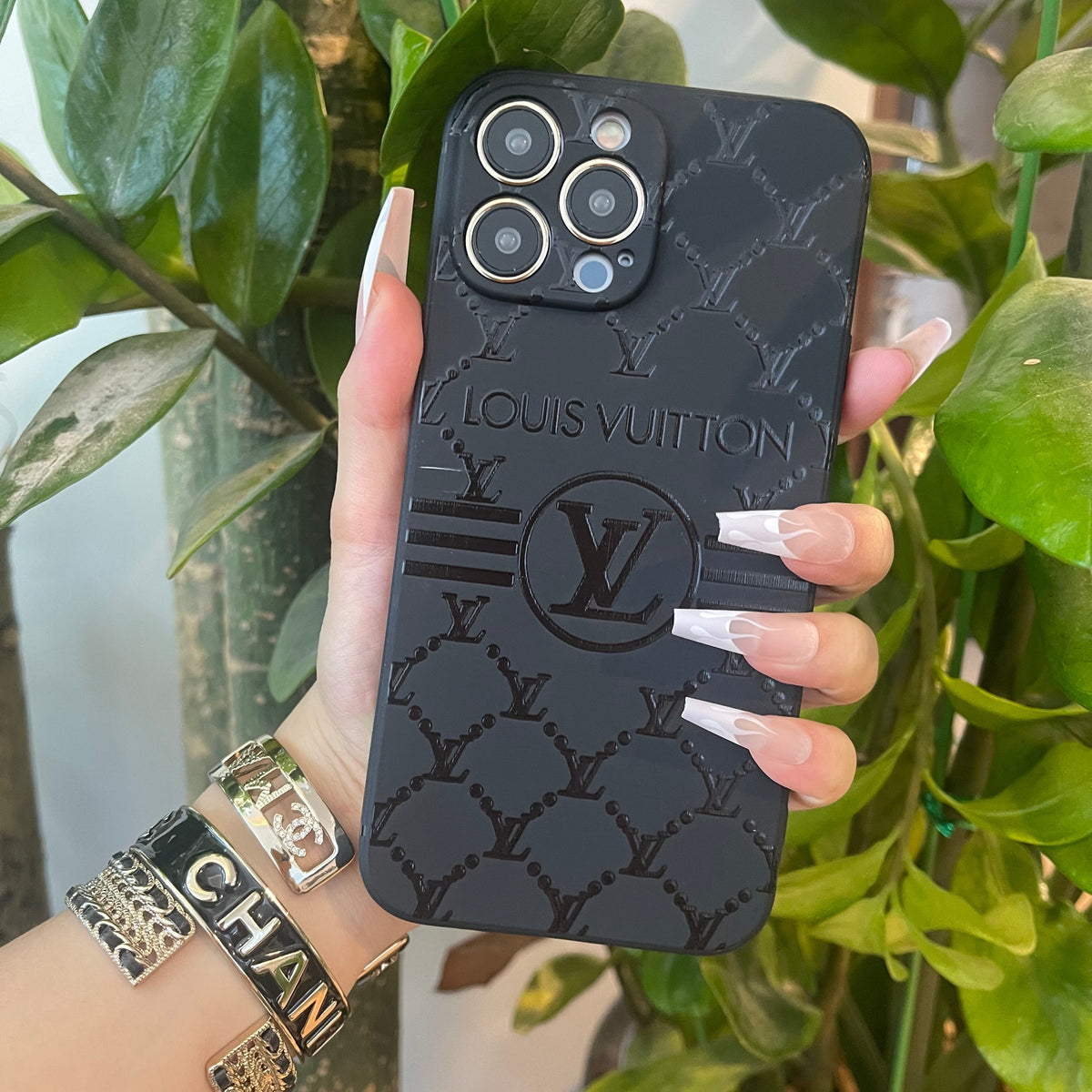 Schwarze Trendy Handyhülle ( Love Me )