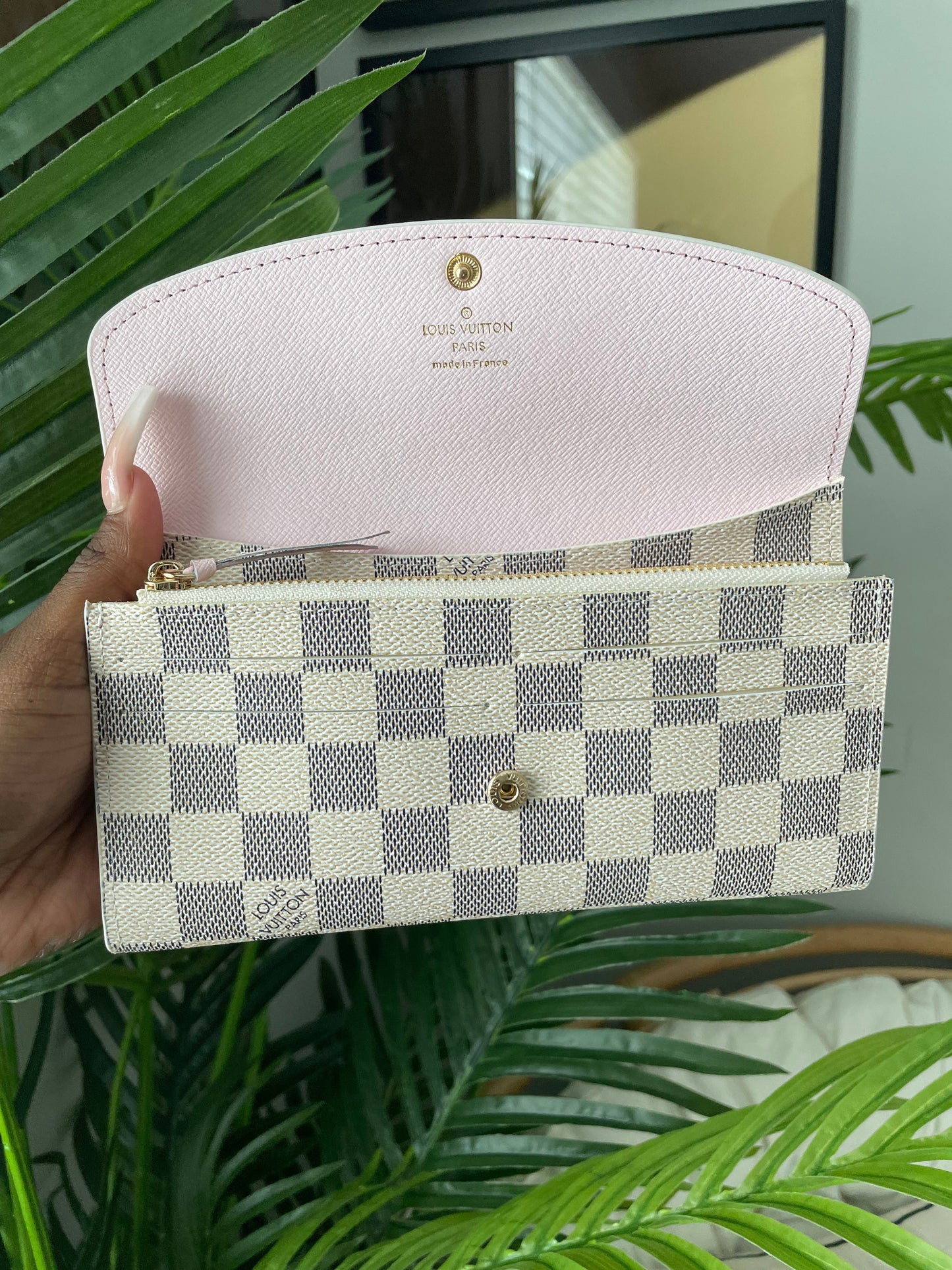 Long White/Pink Checkered Wallet *comes with box*