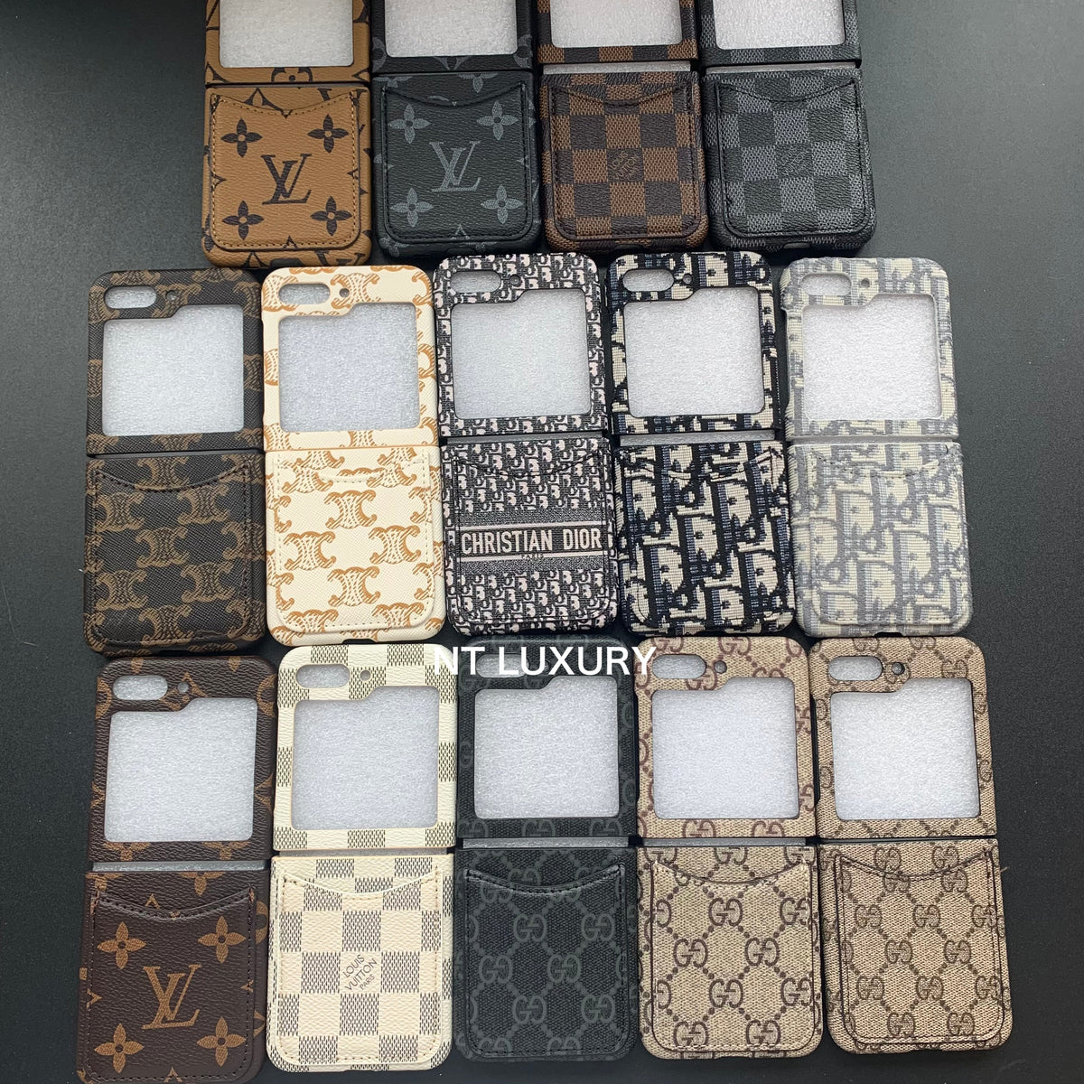 Vintage Floral Case For Z-Flip Series with Pocket (White Latticed)