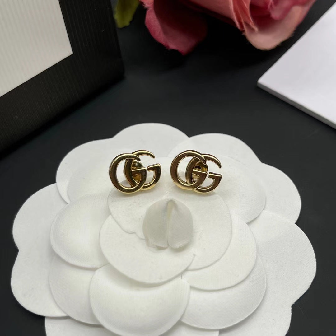 Mini Good Girl Earrings Stud