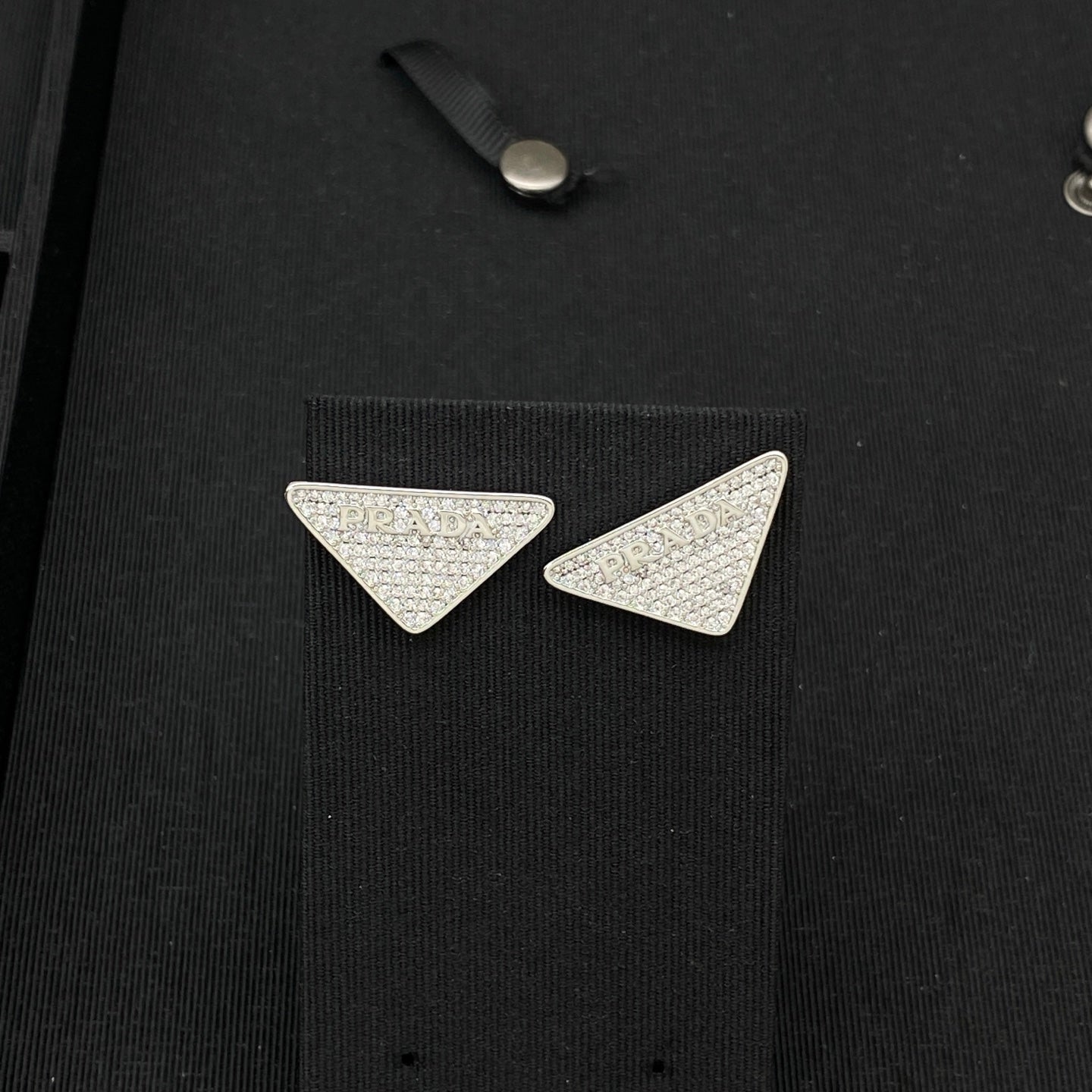 Good Price Glitter Earrings Stud