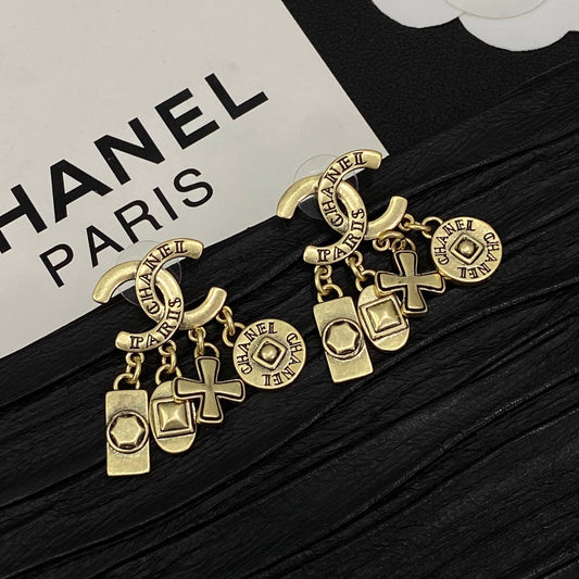 Vintage Retro Design 3 Set (Earrings+Bracelet +Necklace)