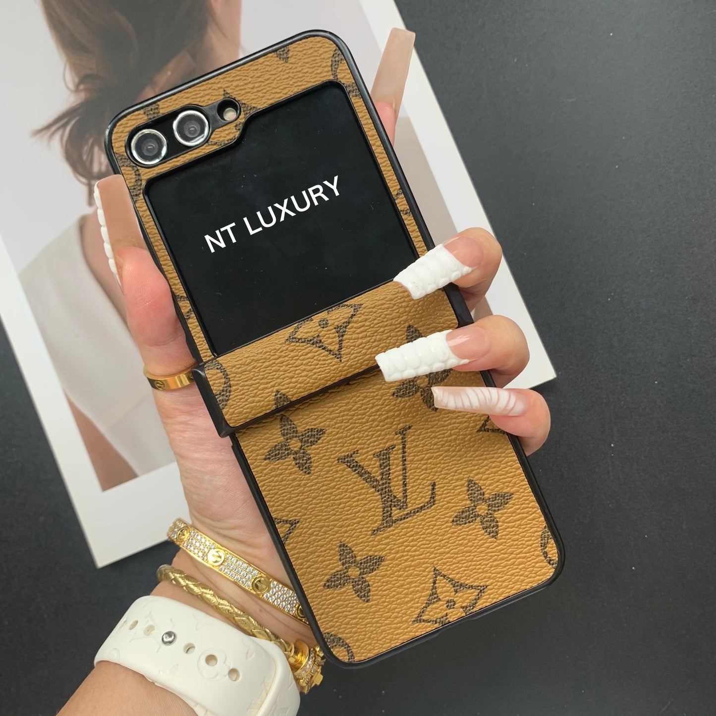 Traditional Floral Samsung Case For Z-Flip Series