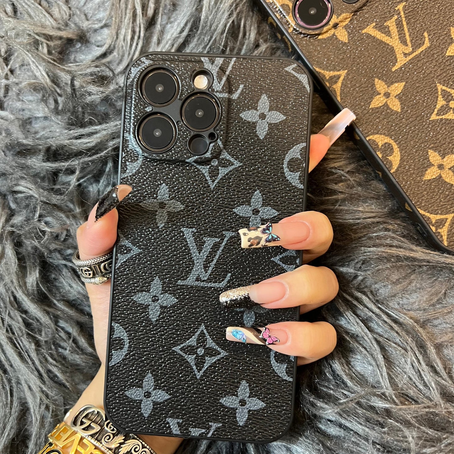 Black Love Phone Case With Camera Protection