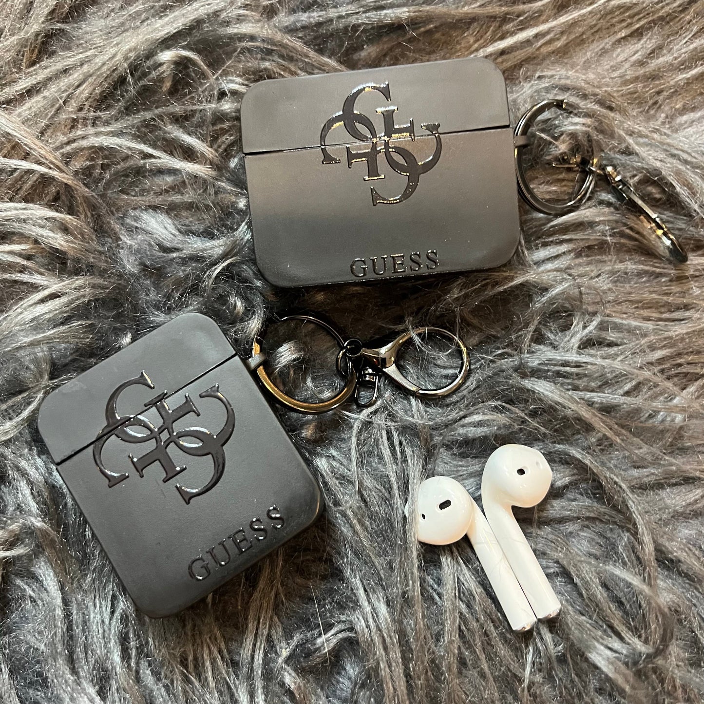 Black Trendy Airpods Case (L GU)