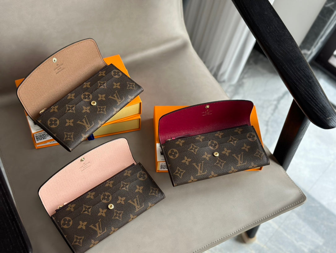 Cute bean wallet(bargain price)