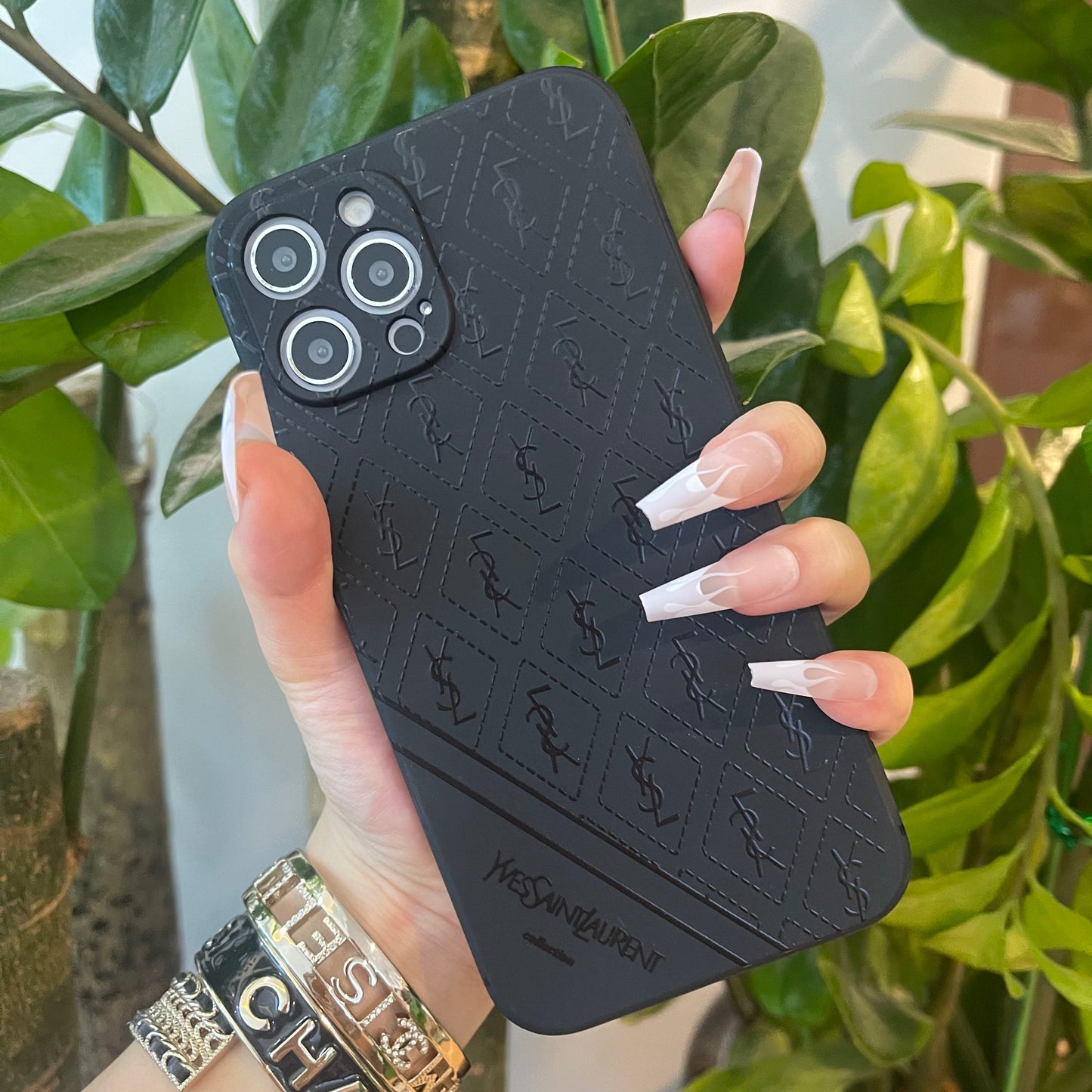 Black Trendy Phone Case ( Yes )