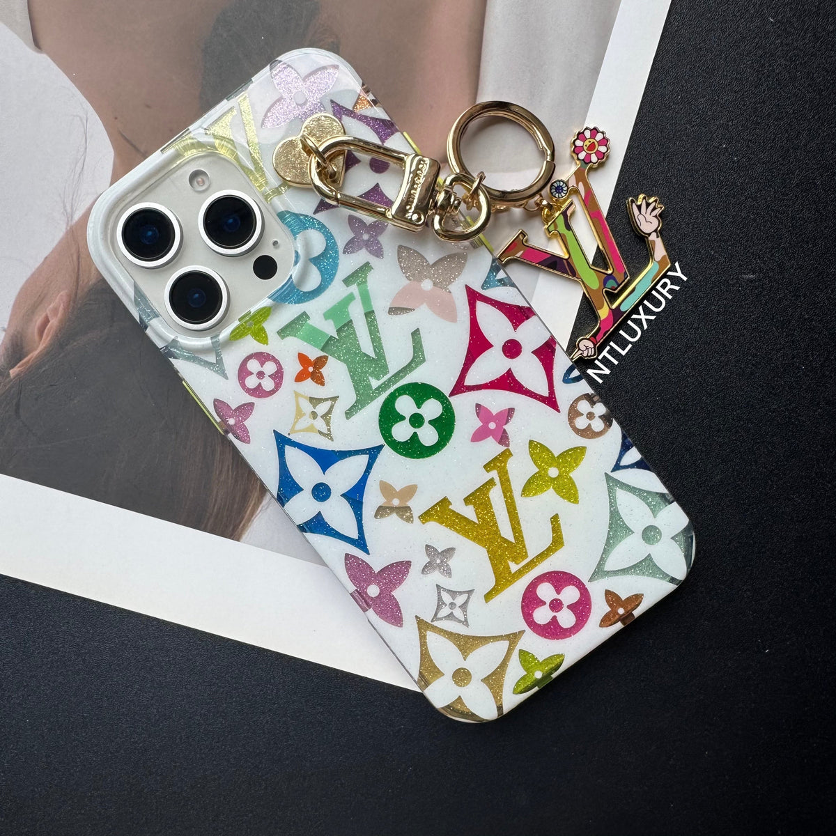 Fancy Sunflower MagSafe Phone Case with Love Chain