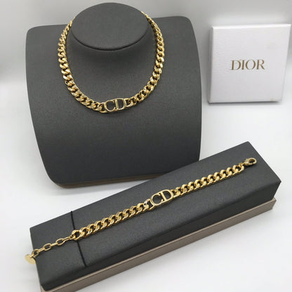 Set di 2 gioielli Dove: collana e bracciale con design a catena in oro