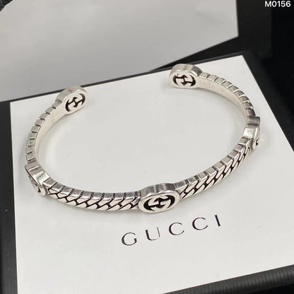 Bracciale vintage in argento Good
