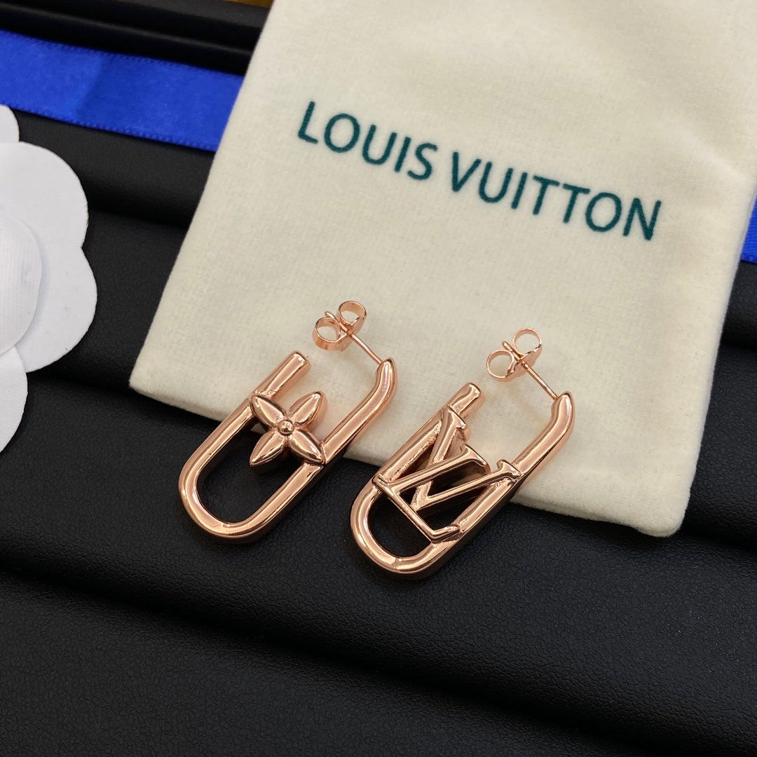 Love Cute Fine Earrings Hoop