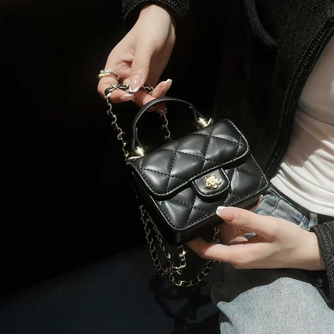 Cute Color Girl Can Hold Nothing Bag