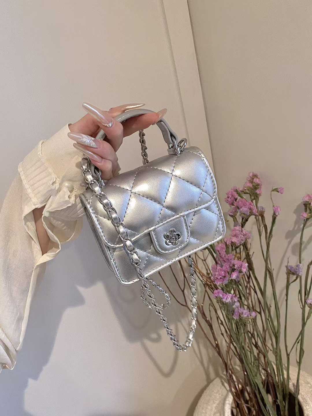 Cute Color Girl Can Hold Nothing Bag
