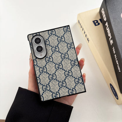 Traditional Floral Design For Z Flip&Fold Series