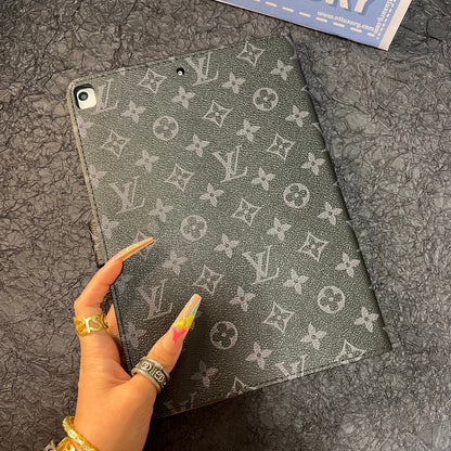 Funda bonita y elegante para iPad (Black Love)