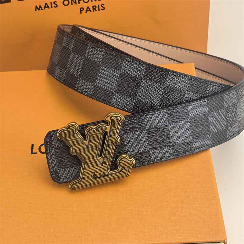 Horizontal Textured Buckle Belt (Black Latticed)