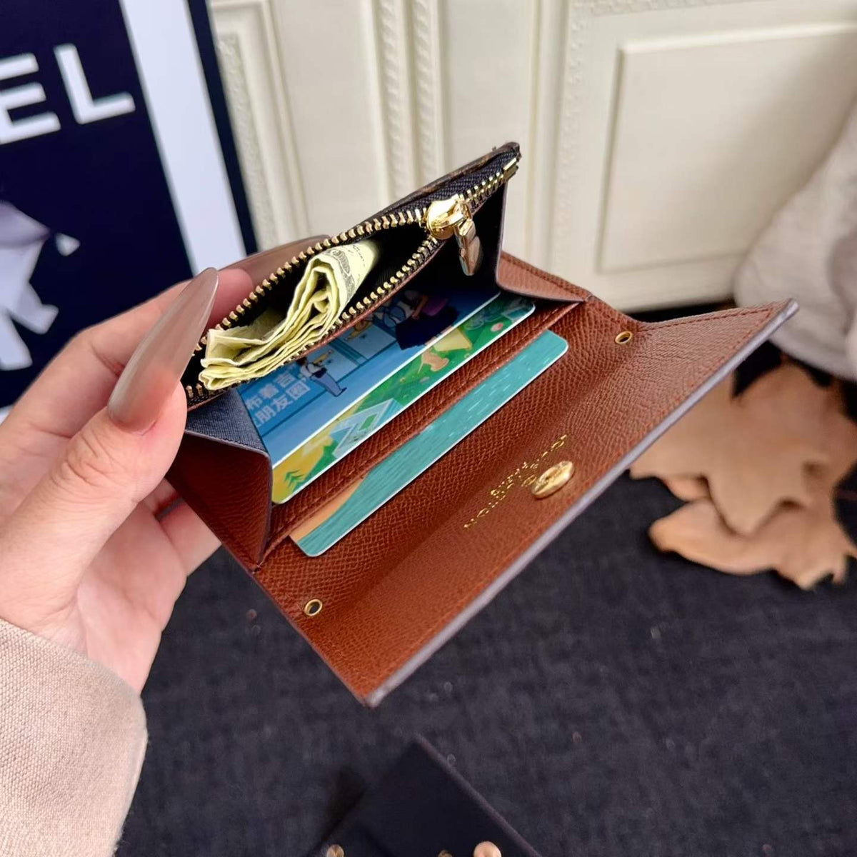 Traditional Square Design Cute Wallet