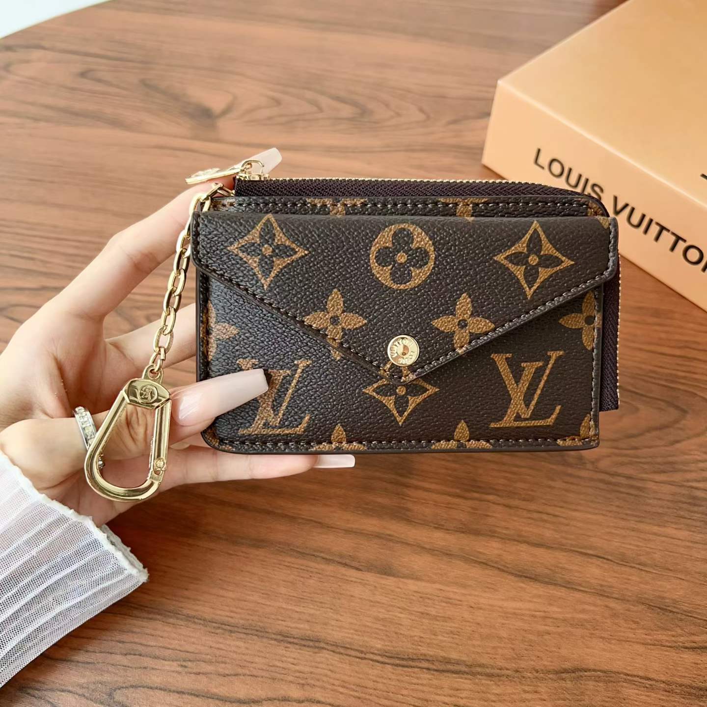 Love Girl Fancy Wallet (Traditional)