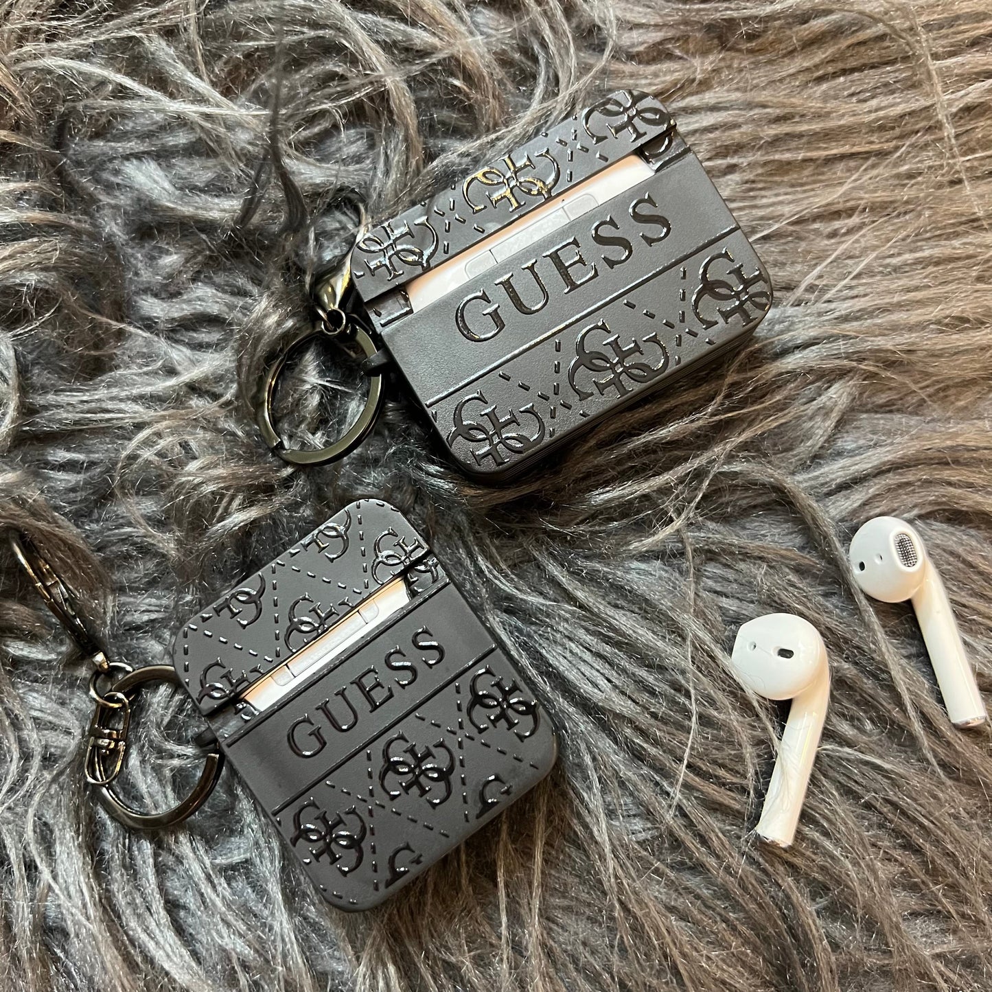 Black Trendy Airpods Case (M GU)