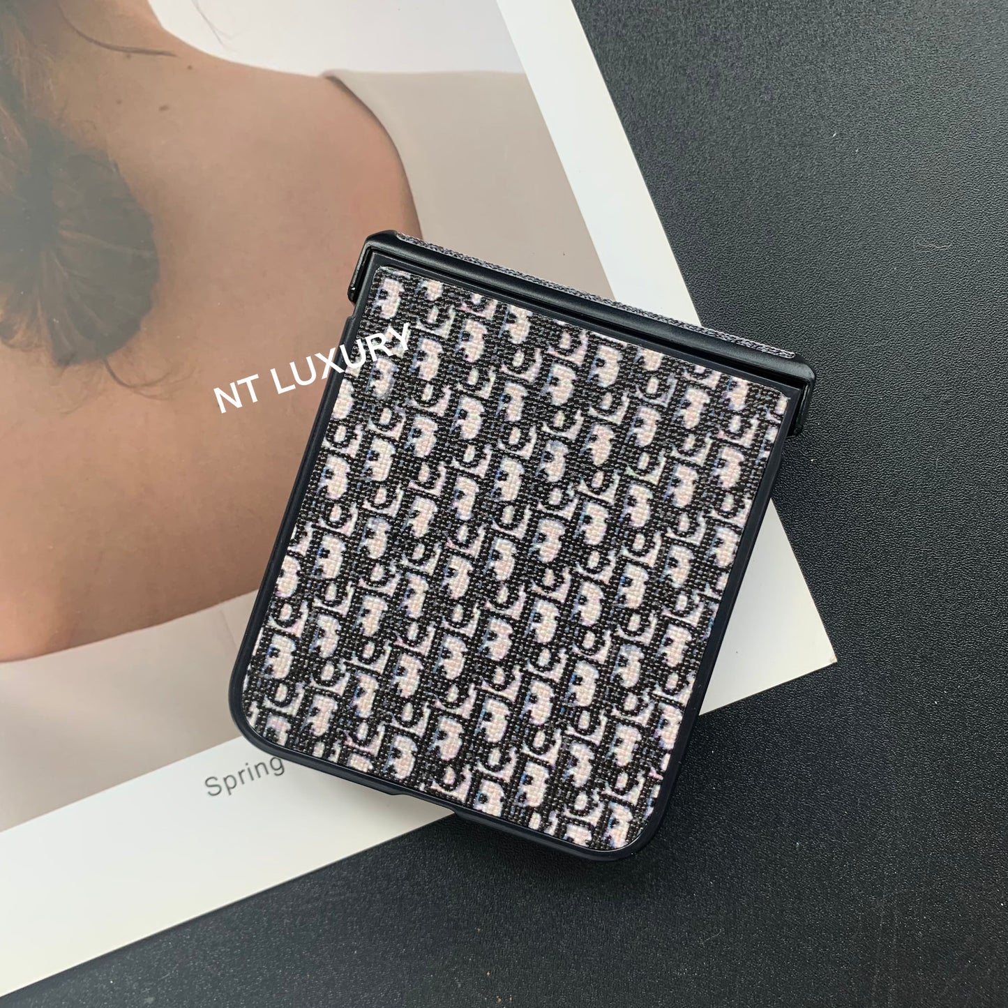Traditional Floral Samsung Case For Z-Flip Series