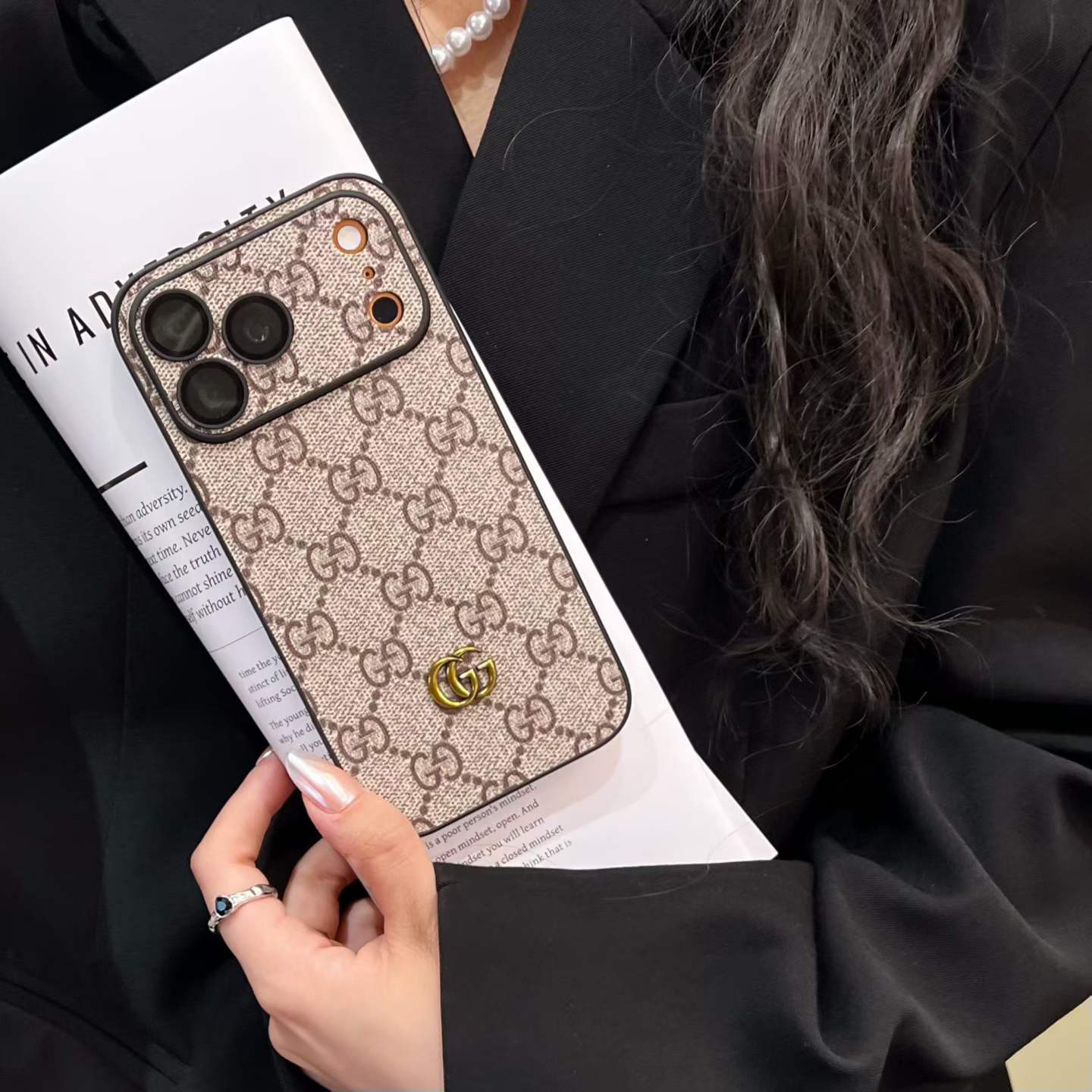 Traditional Good With Camera Protection