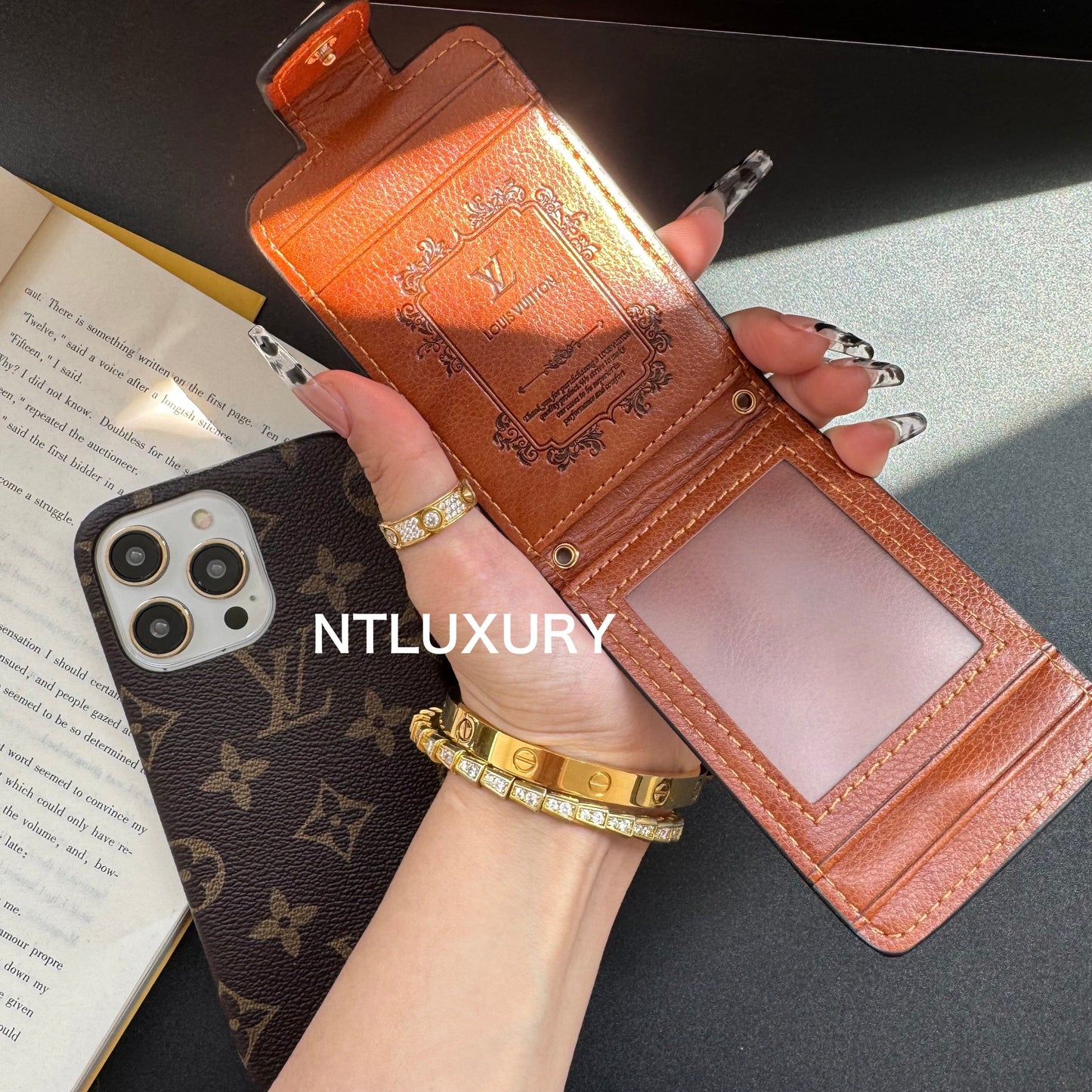 Downside Pocket Design Samsung Case (3 Pieces)