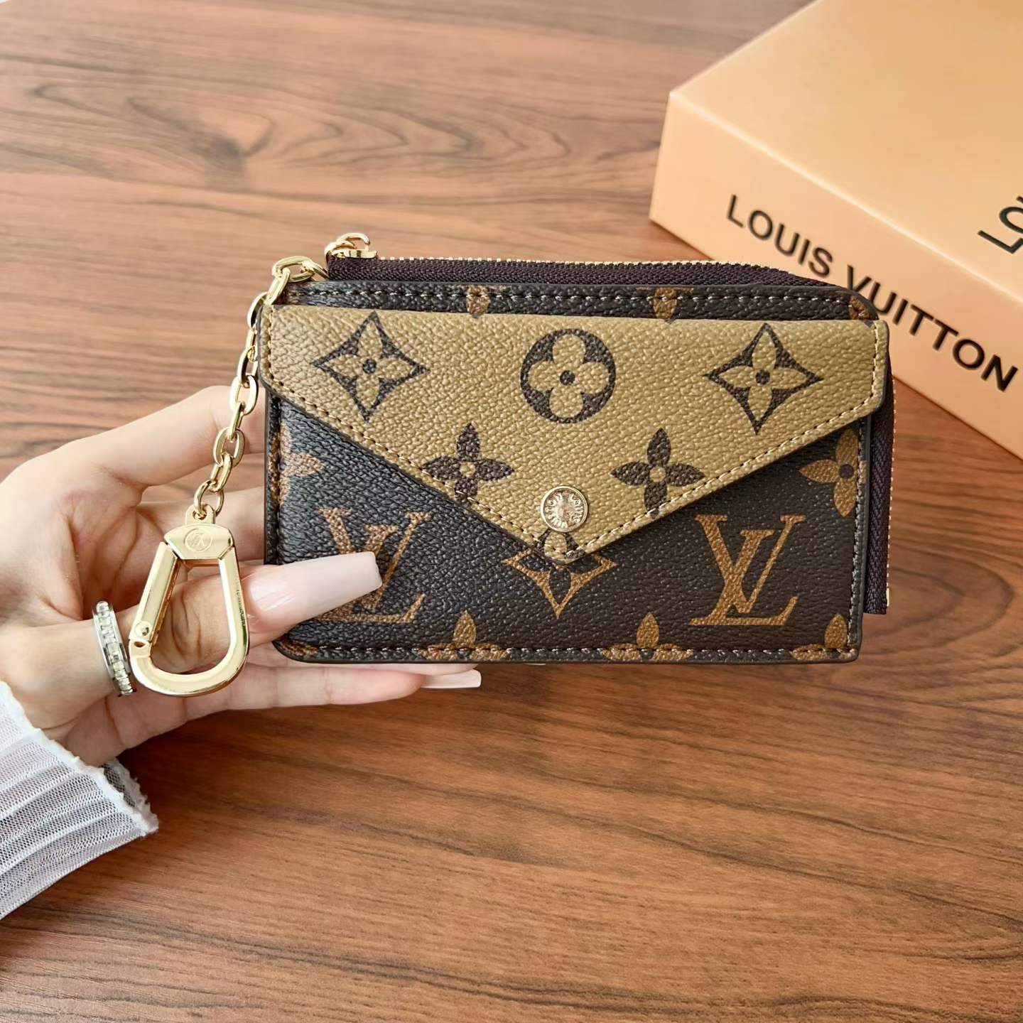 Love Girl Fancy Wallet (Traditional)