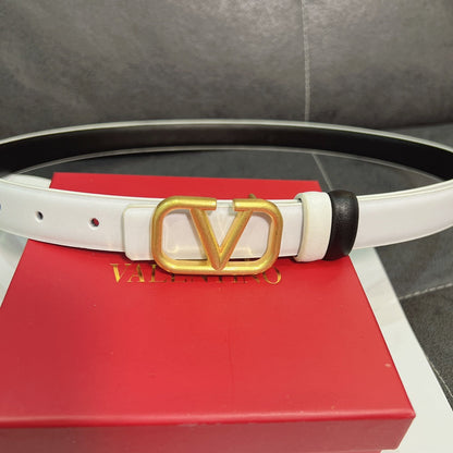 Ceinture Femme en Cuir Brillant à Logo Métallique