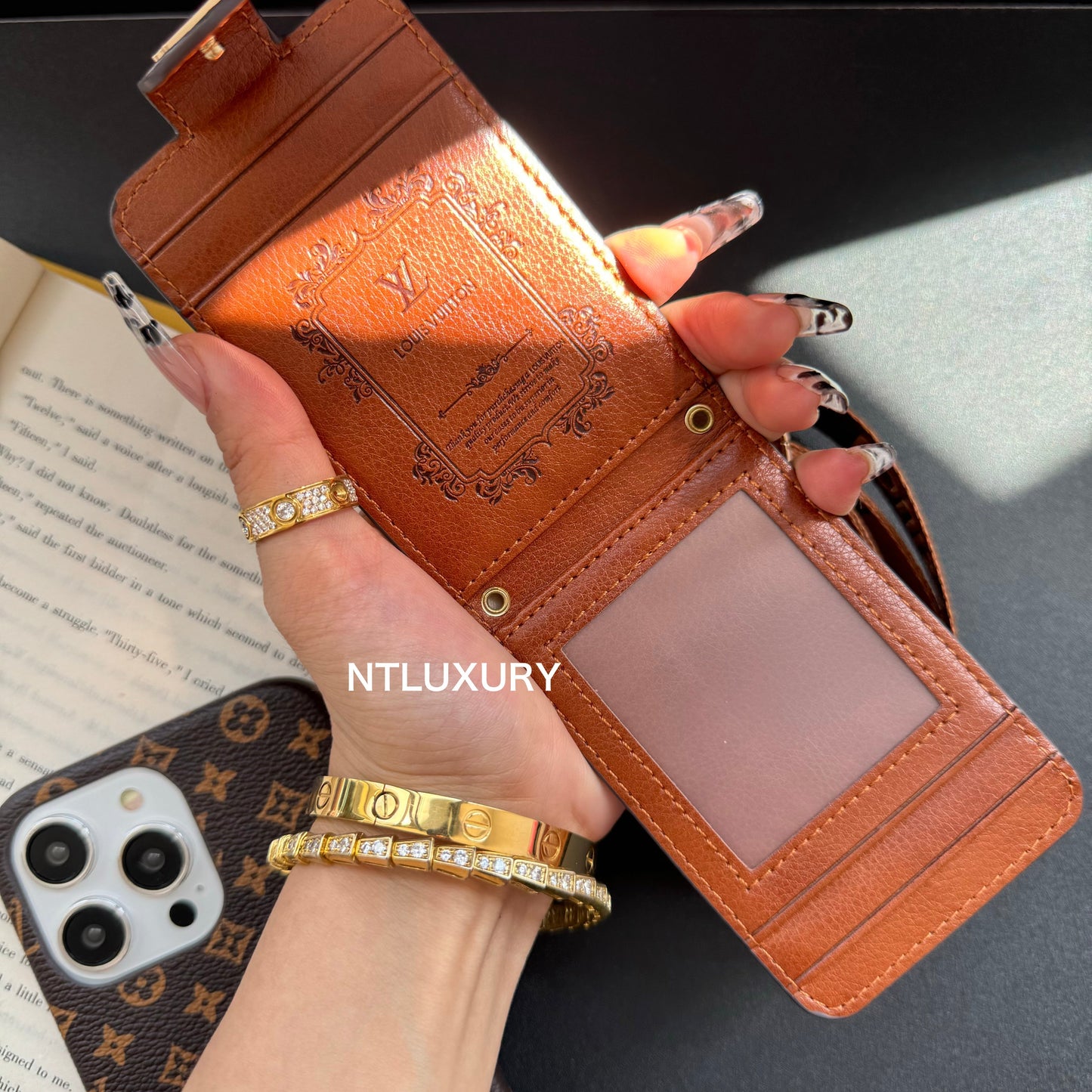 Downside Pocket Design Samsung Case (3 Pieces)