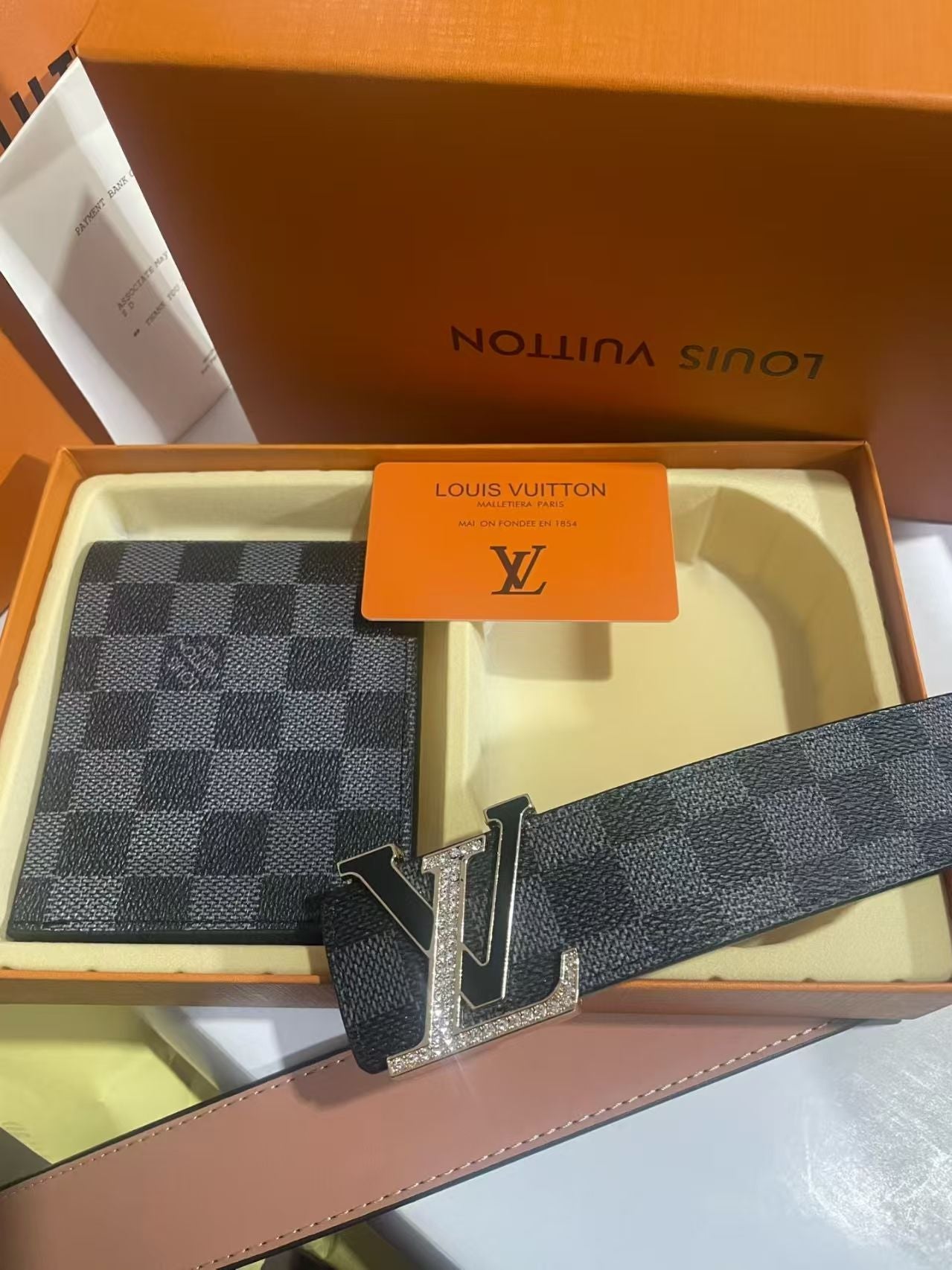 2 Set Buckle Love Belt & Wallet with Packaging