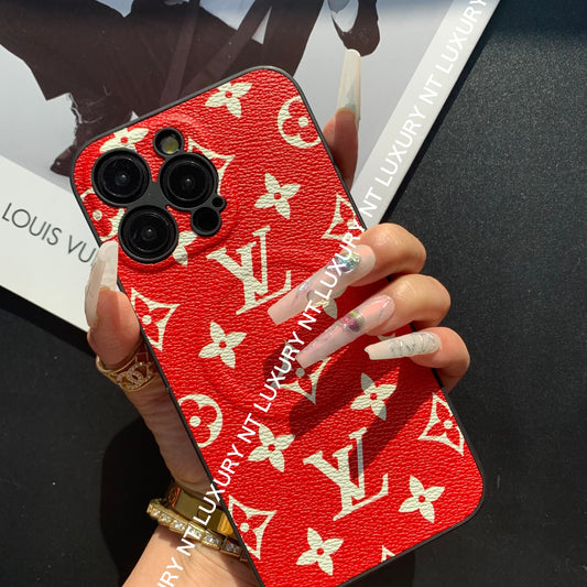 Traditional Red Phone Case (Magsafe)