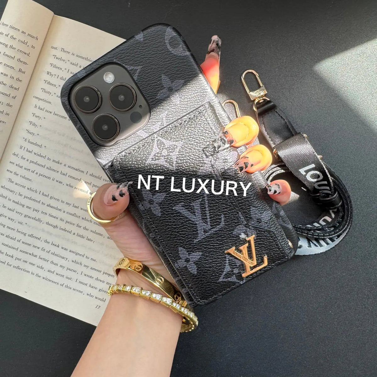 Traditional Floral Fabulous Design Phone Case