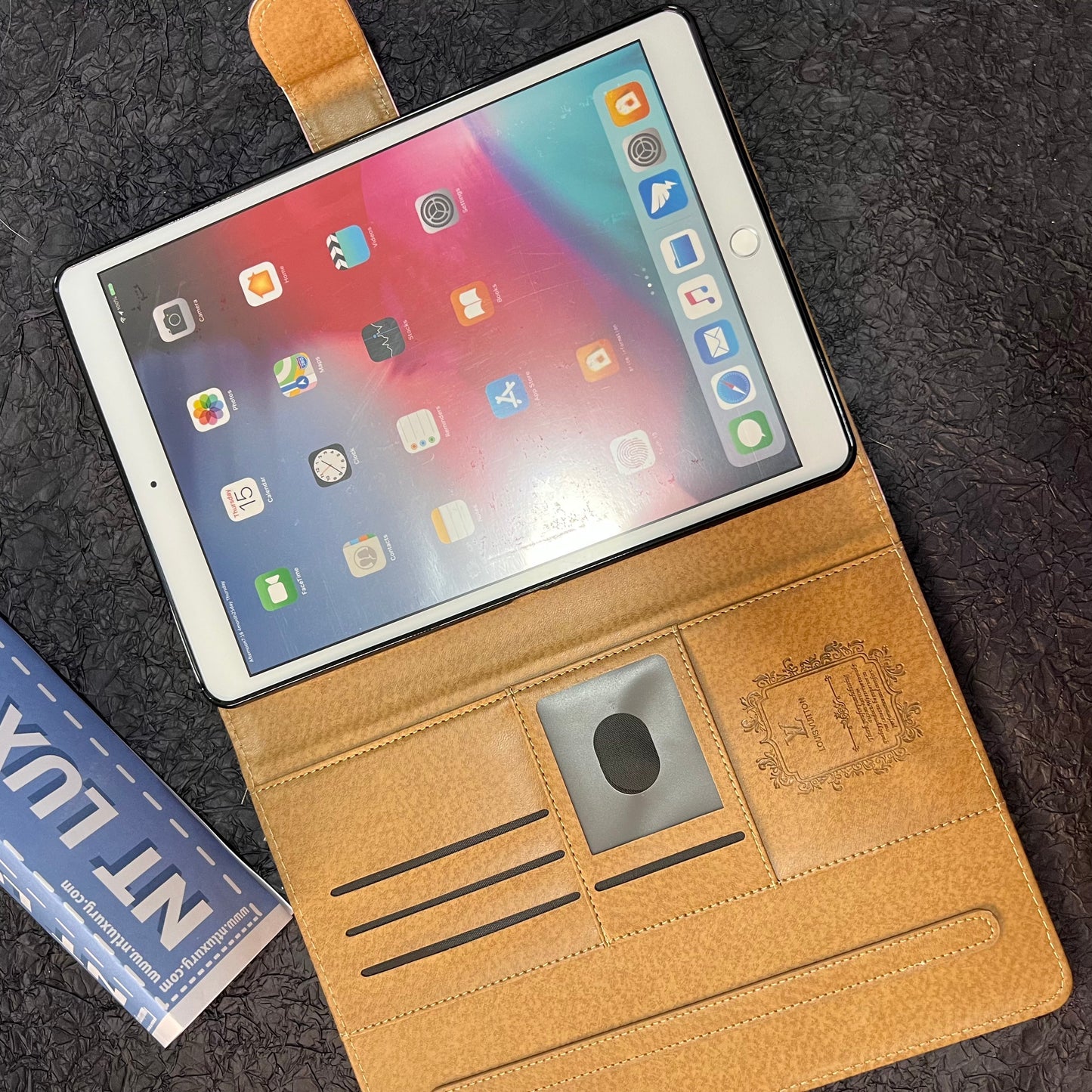 Cute Fancy iPad Case (Brown Small Love)