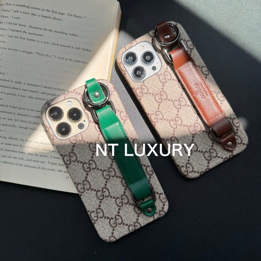 Traditional Leather Waistband Phone Case (Good)