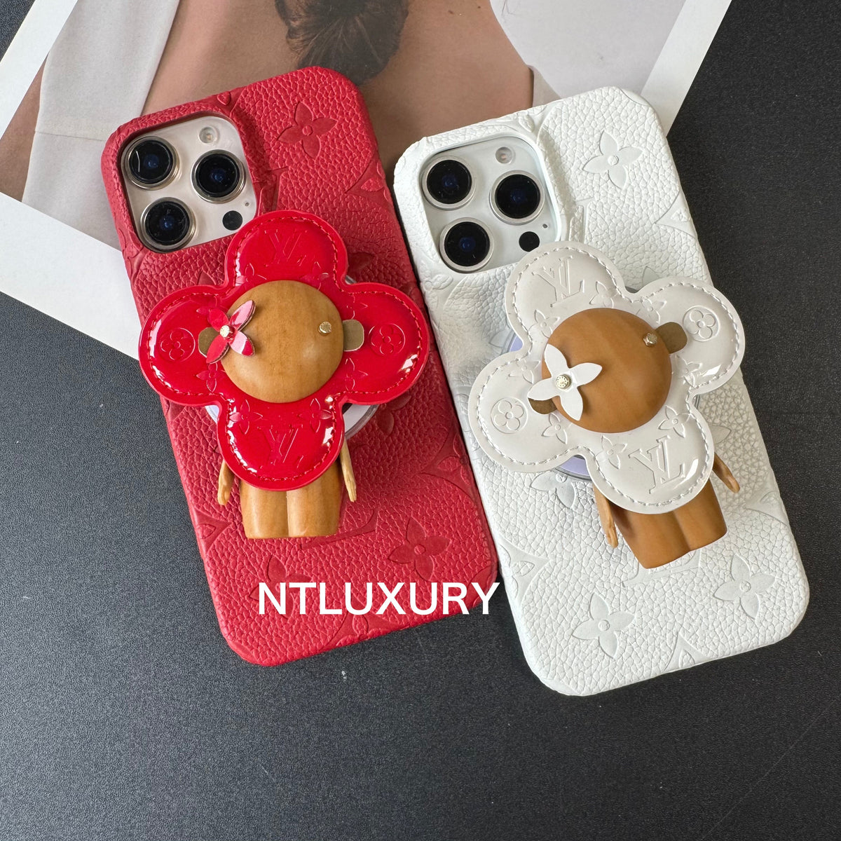 Weißes und rotes Liebes-Design für iPhone mit MagSafe-Halterung