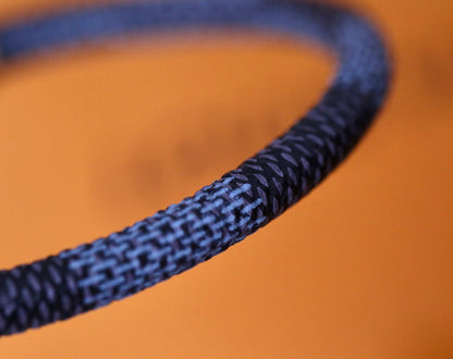 Pulsera con diseño de 4 colores