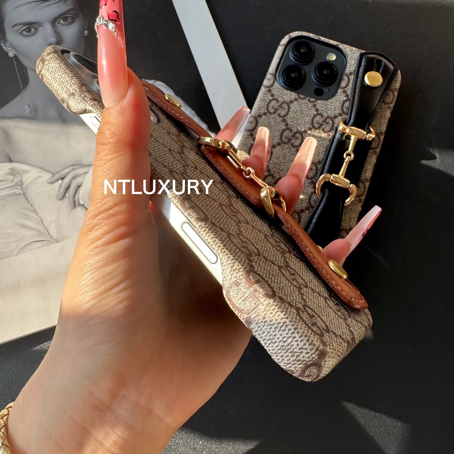 Do Yourself Waistband Design For iPhone