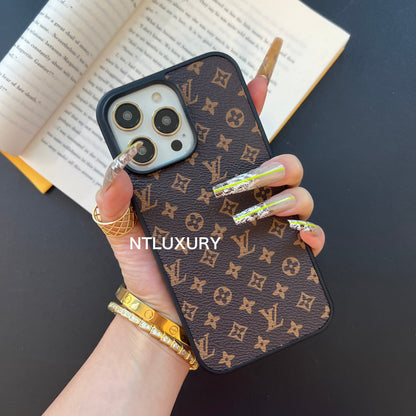 Traditional Love Phone Case