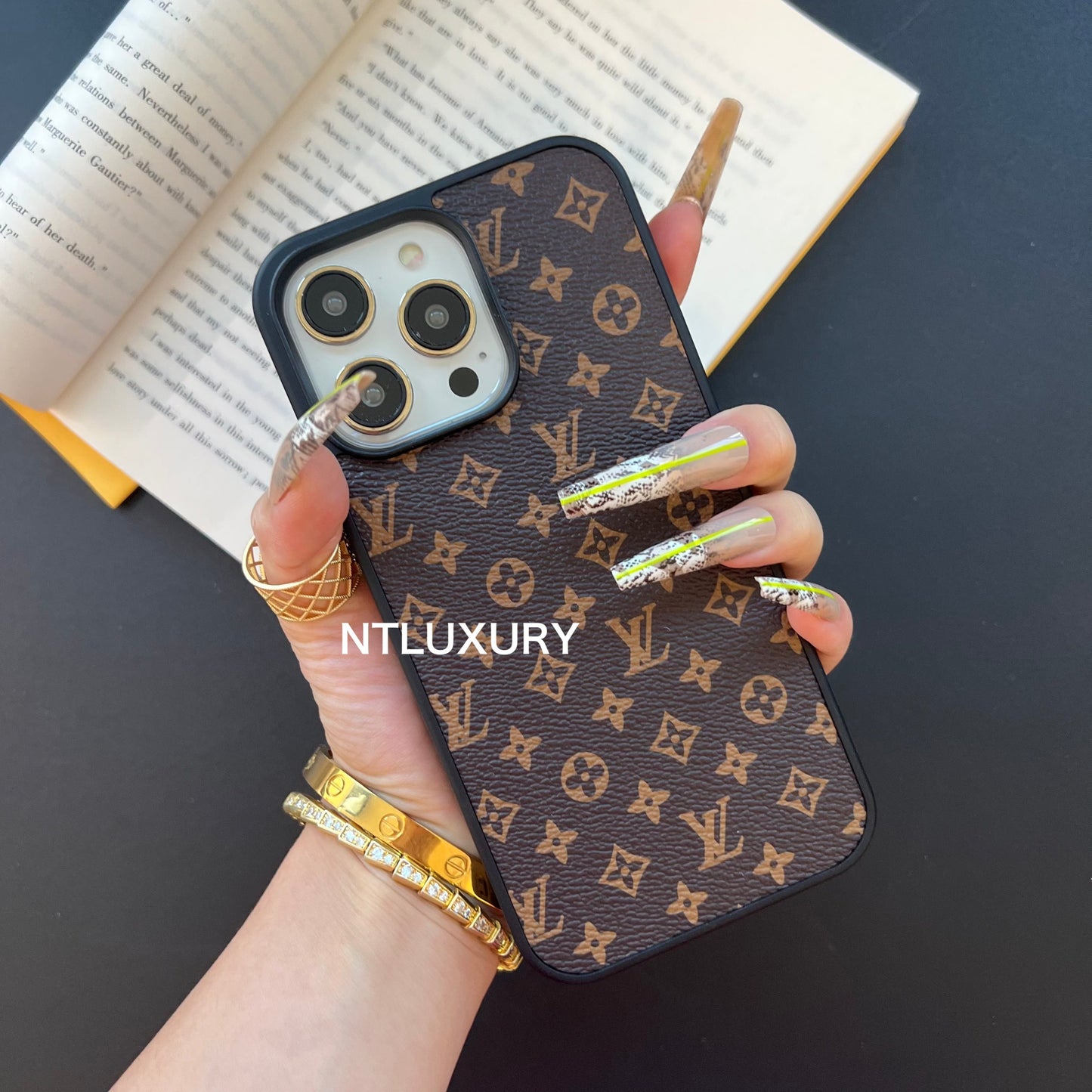 Traditional Love Phone Case