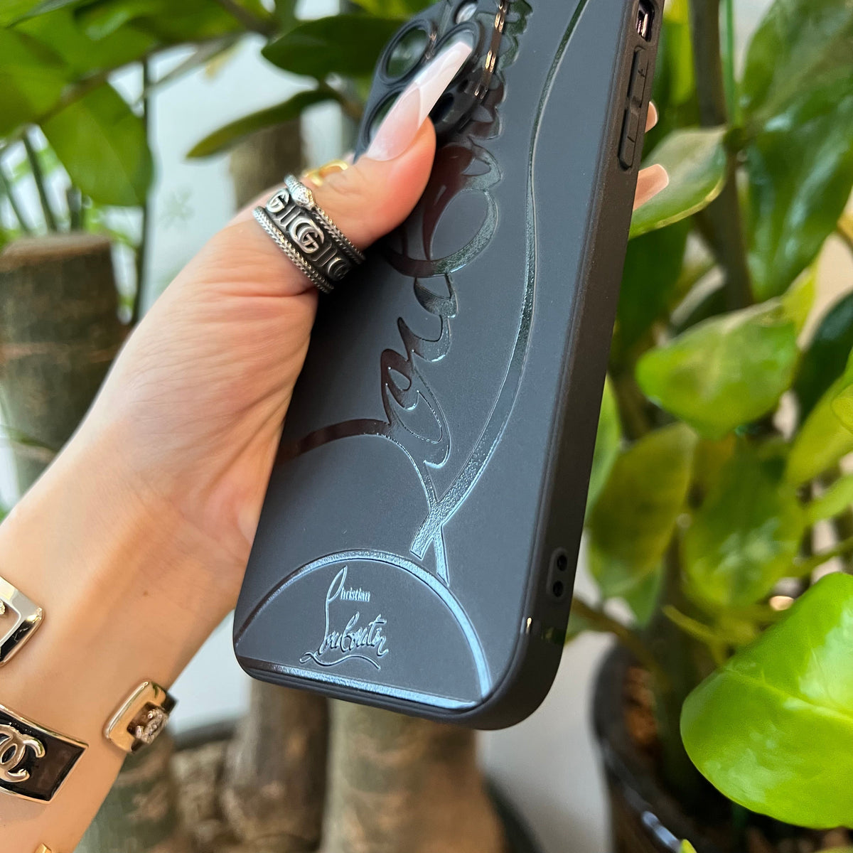 Coque de téléphone noire tendance (LBT)