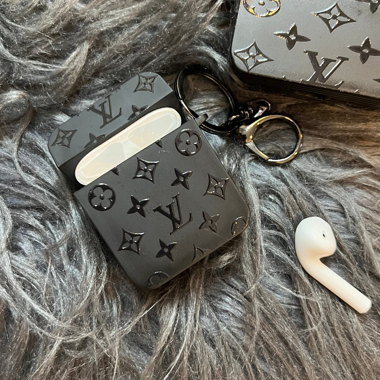 Black Trendy Airpods Case ( Small Love)