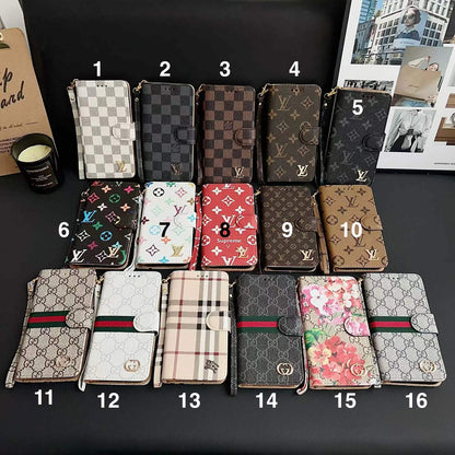 Traditional Phone Case With Purse Design
