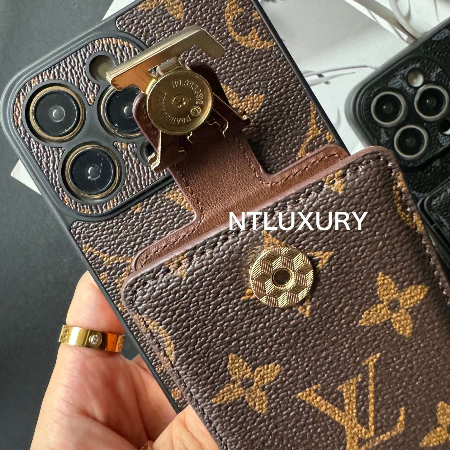 Catch Love Phone Case For iPhone with Purse & Stripe (3 Set)
