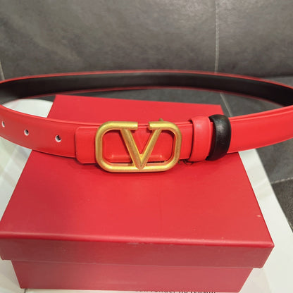 Ceinture Femme en Cuir Brillant à Logo Métallique